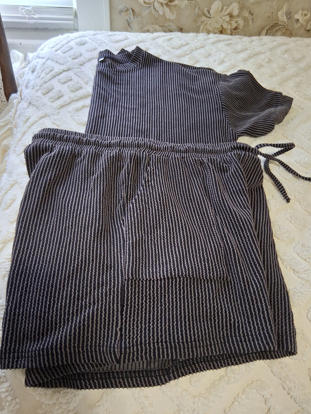 Zenana Outfitters Black and Khaki Striped Set Xl Set Women’s